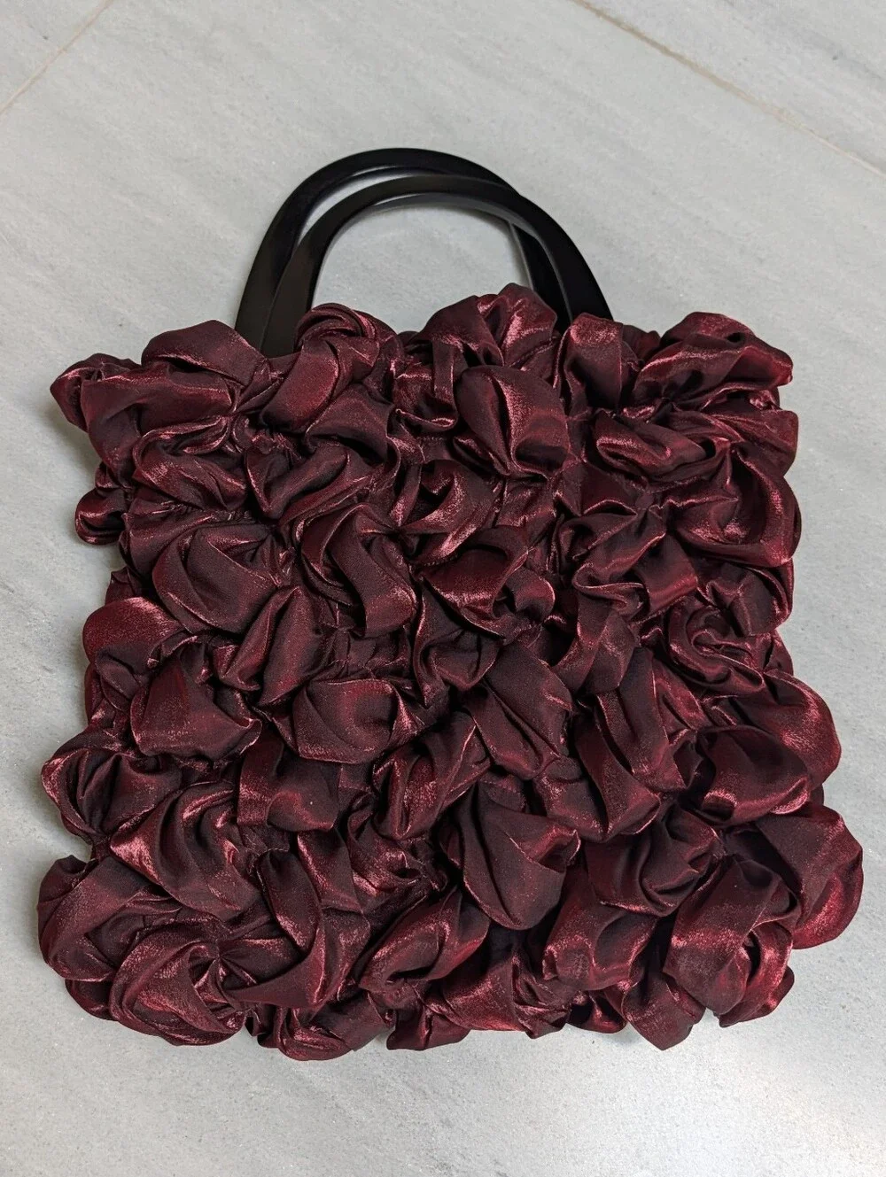 funky SARAH LARSON burgundy ruffle handbag purse art to wear